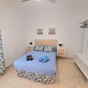 Apt. Cerca De La Playa Y Airport , Málaga España